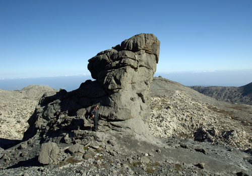 Crete walks: Rock in the Lefka Ori