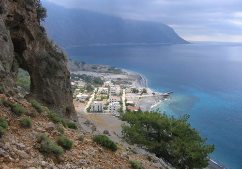 Wandern auf Kreta: Blick auf Agios Pavlos