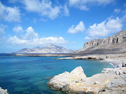 Wandern auf der Insel Karpathos: Vroucounda am Meer
